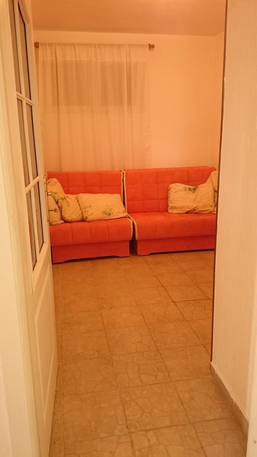 Bg Apartman Sutomore Exterior foto